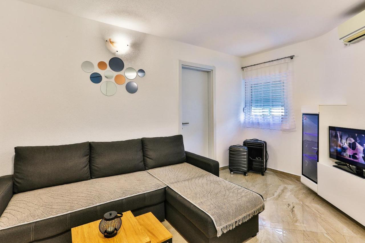 Zara Apartment Budva Dış mekan fotoğraf